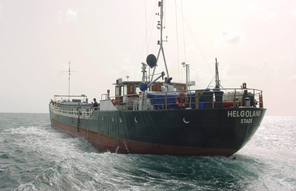 Përplasen dy anije mallrash në Detin e Veriut