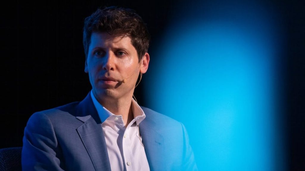 Microsoft punëson Sam Altman, ish-shefin e OpenAI