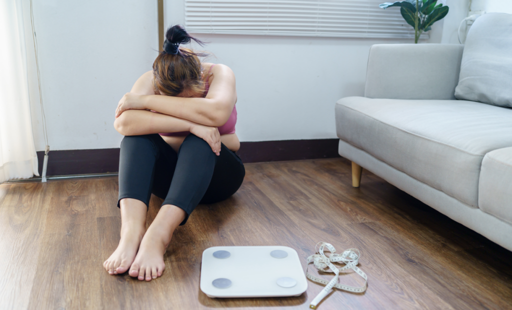 Depresioni dhe Çrregullimet e Ushqyerjes: Një Hulumtim në Lidhjen e Pazgjidhur