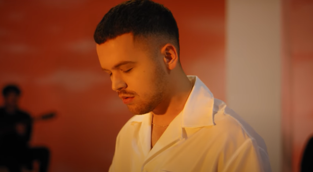 Performanca e Anuluar për Shkak të Alarmit të Bombës në Prishtinë, Yll Limani Reagon