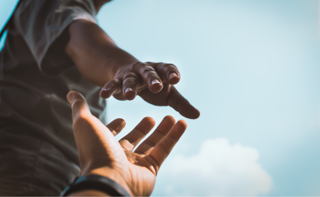 Shpëtimtari Dhembshur: Analiza Psikologjike e Atyre që Jetojnë për të Ndihmuar të Tjerët më Shumë se Veten